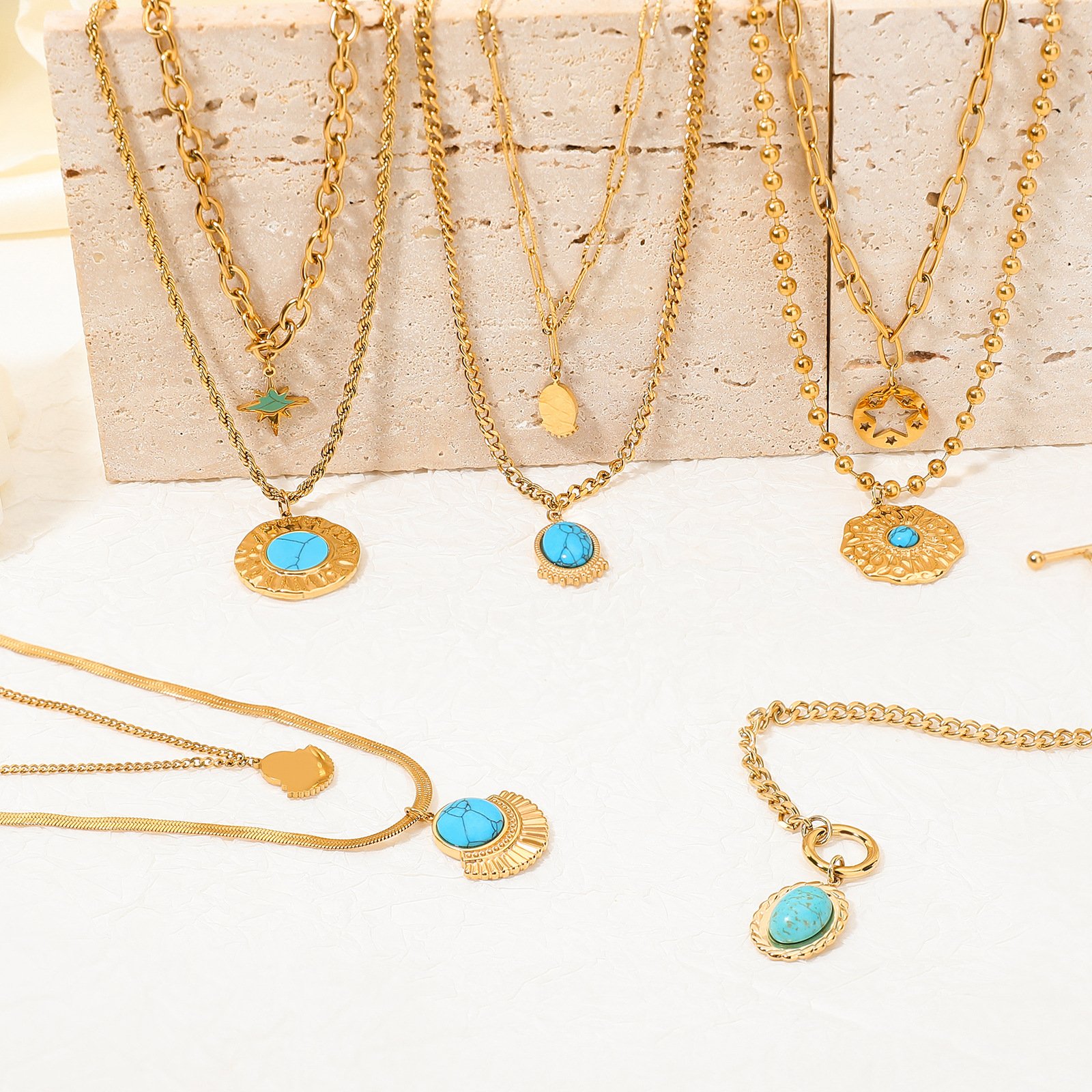 厂家直供不锈钢项链天然绿松石项链法式复古松石项链手链套装钛钢_主图-1 Boho Turquoise Pendant Layered Necklace Set | 18K Gold-Plated Stainless Steel Jewelry - Image 1