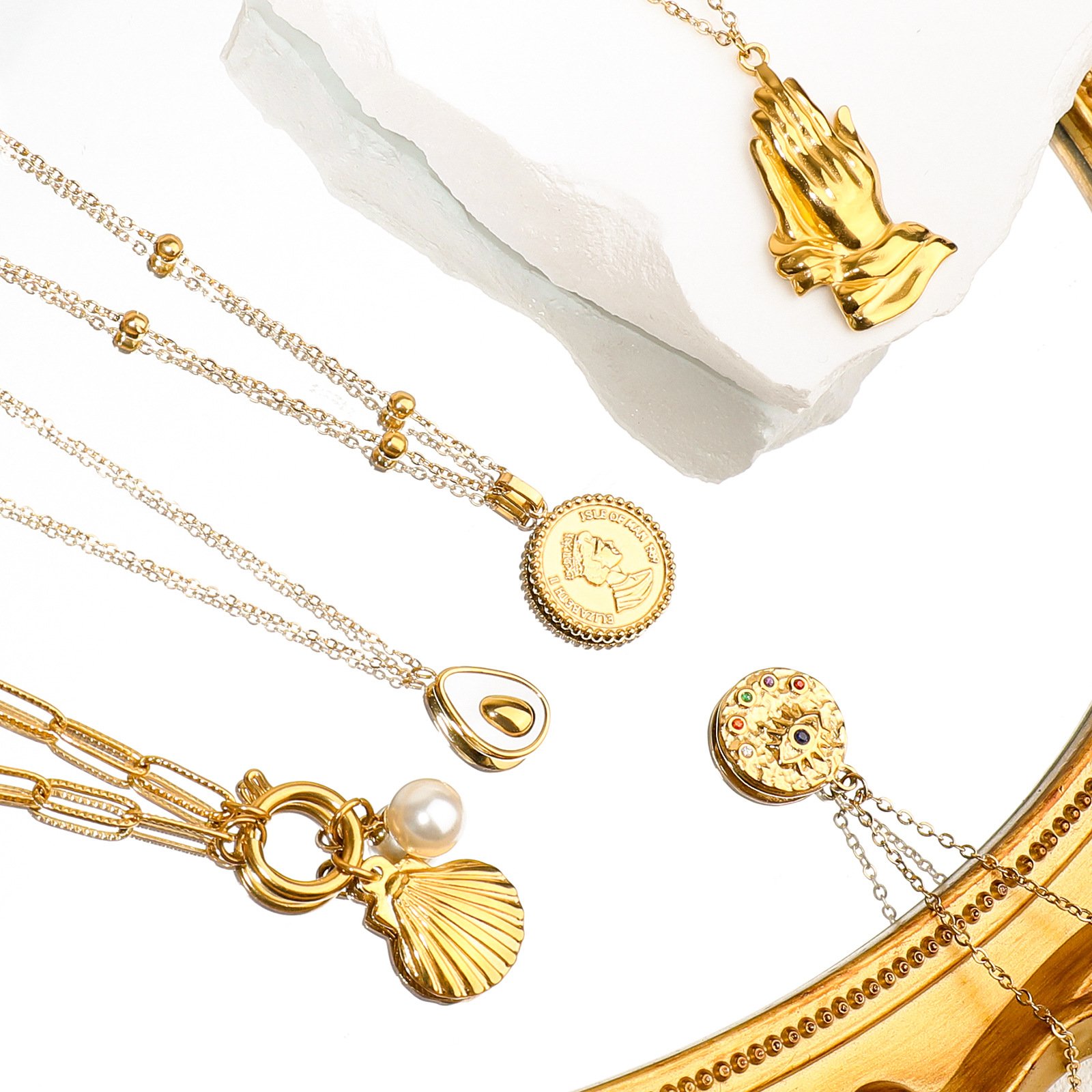 新款小众ins风贝壳项链女饰品diy轻奢高级感不锈钢项链批发首饰_主图-1 18K Gold-Plated Stainless Steel Pendant Necklace Set | Minimalist Luxury Jewelry - Image 1