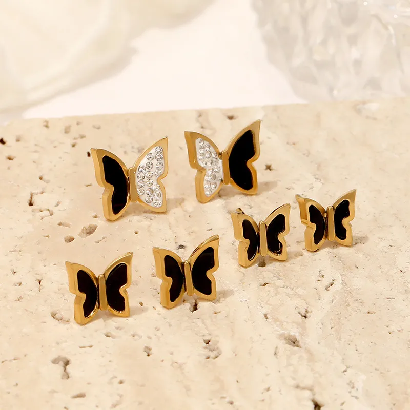 跨境热销爆款小众精致蝴蝶耳钉奢华高级感耳环饰品批发_主图-1 Elegant Butterfly CZ Stud Earrings | Women’s Luxury Daily Earwear - Image 1
