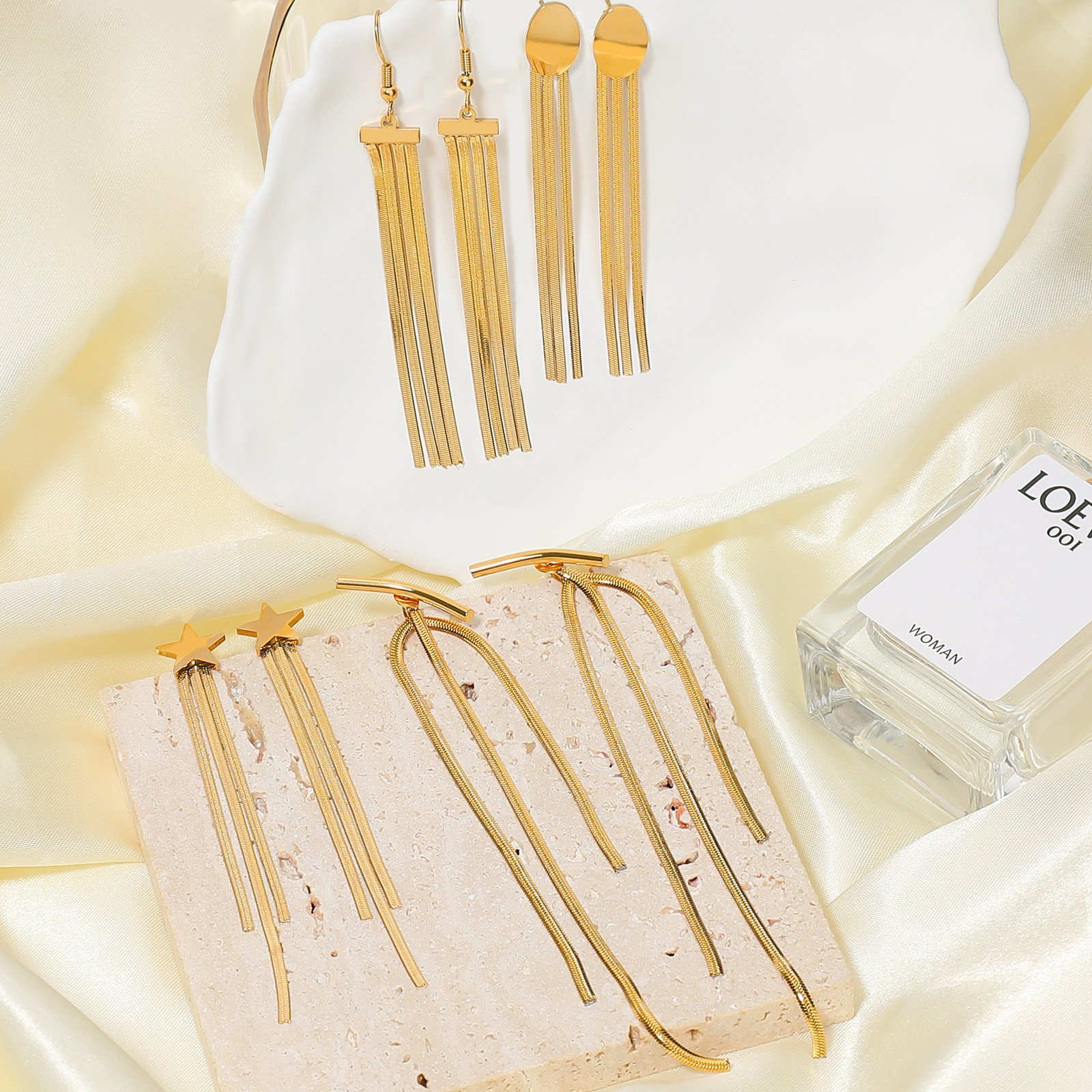 跨境首饰流苏耳环diy轻奢高级感18K金耳环小众钛钢耳环批发饰品_主图-1 Star Tassel Drop Earrings for Women | 18K Gold-Plated Titanium Steel Jewelry - Image 1